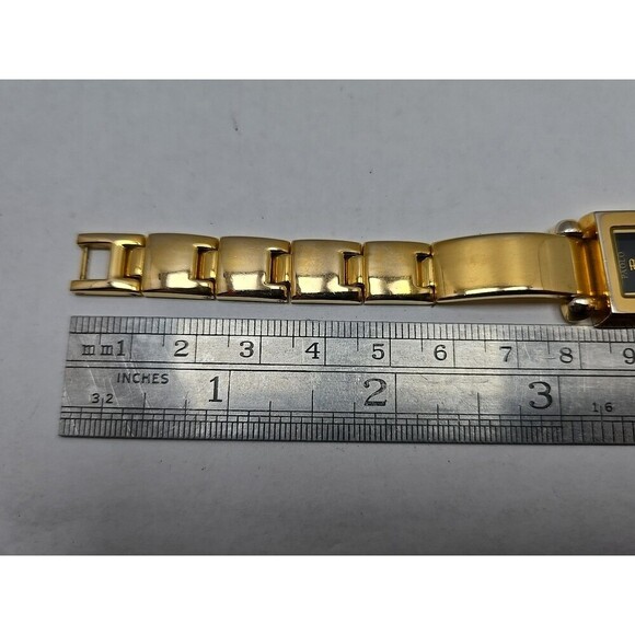 Womens Vintage Paolo Gucci Tank Watch Black Dial Gold Tone Bangle New Battery - Picture 9 of 10